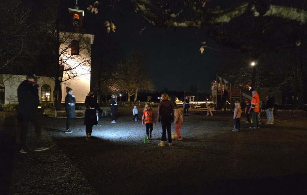 1b8992b6-c5dd-49f1-9159-9bfd54f5605a